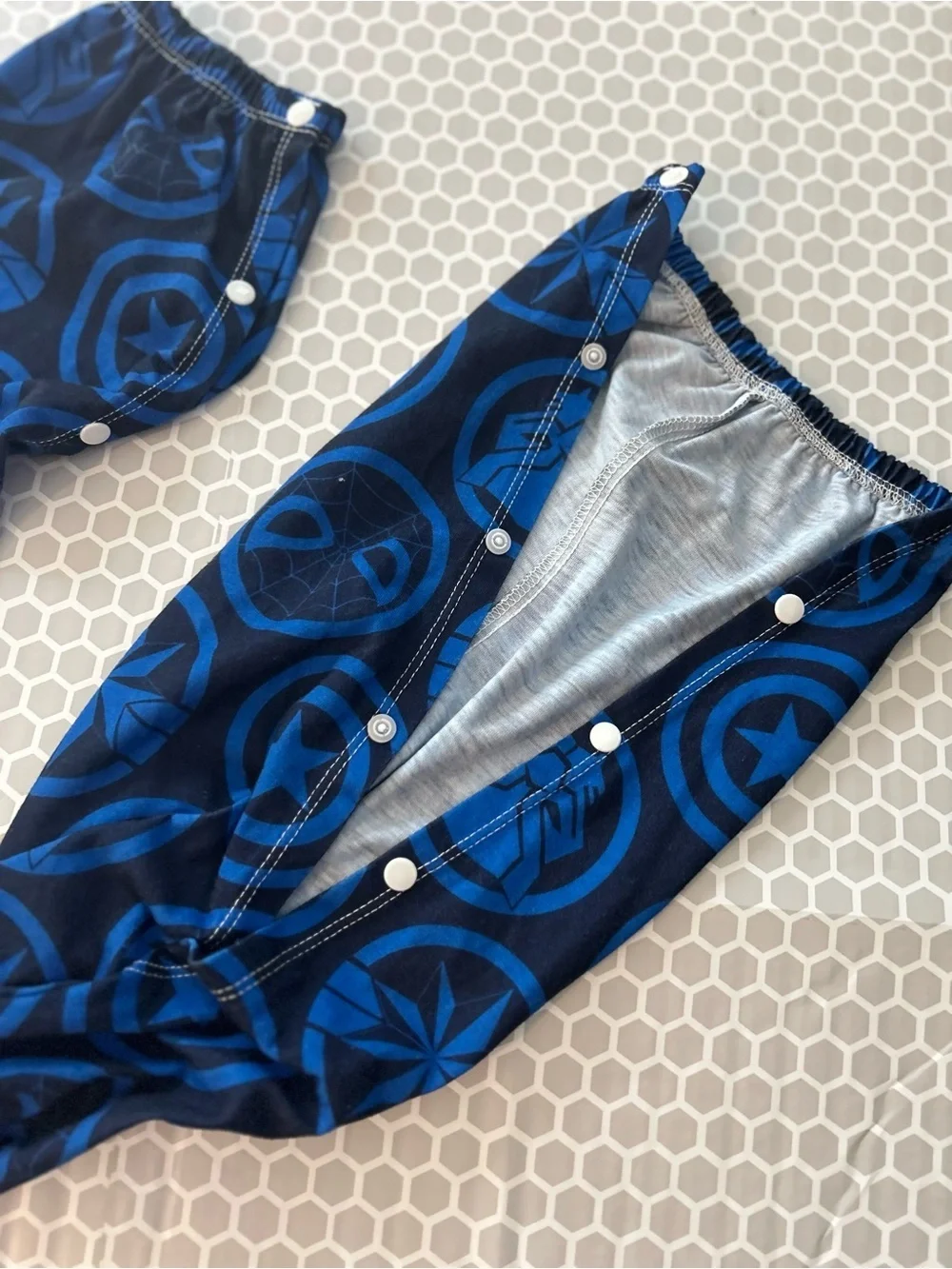 Disney Marvel Navy and Royal Blue Kids Superhero Joggers w Snap Legs    Size S